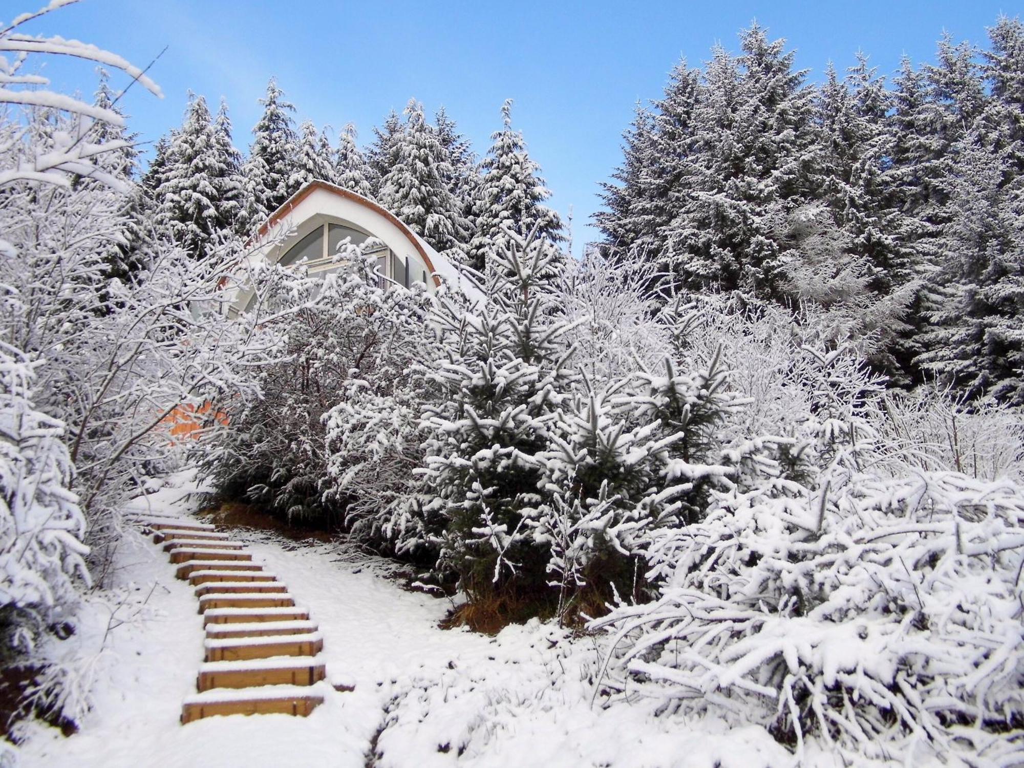 Jill Strawbale House- Ukc2935 Villa Стронтиан Екстериор снимка